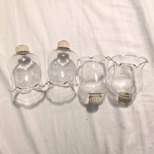 Set of 4 Peg Petal Cut Votive Candle Holders